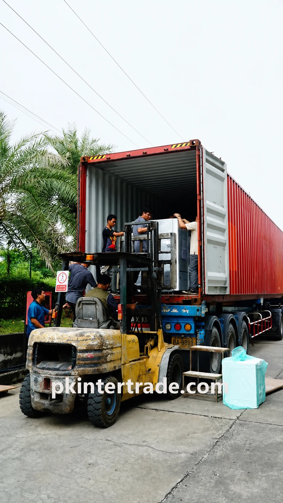 PK Intertrade export loading operation 2