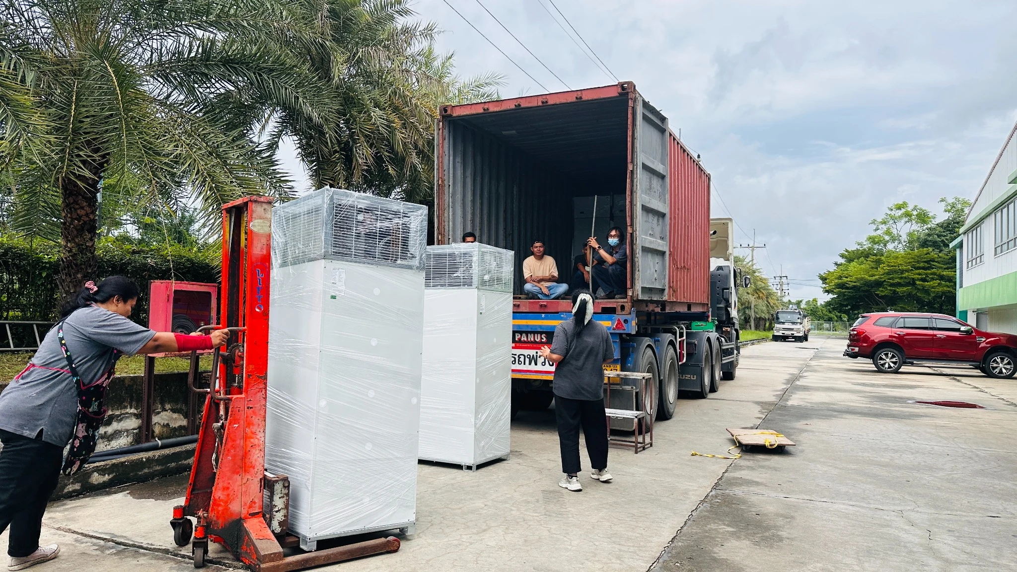 PK Intertrade export loading operation 4