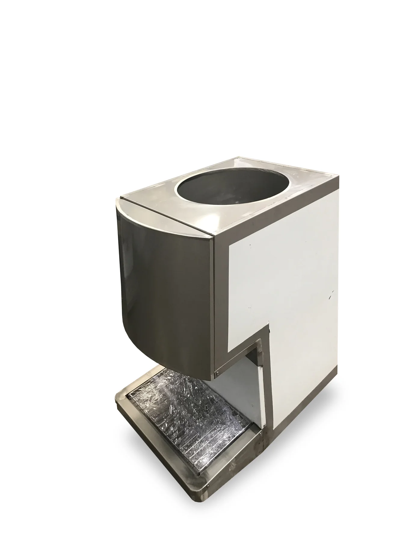 Private-label commercial refrigeration equipment