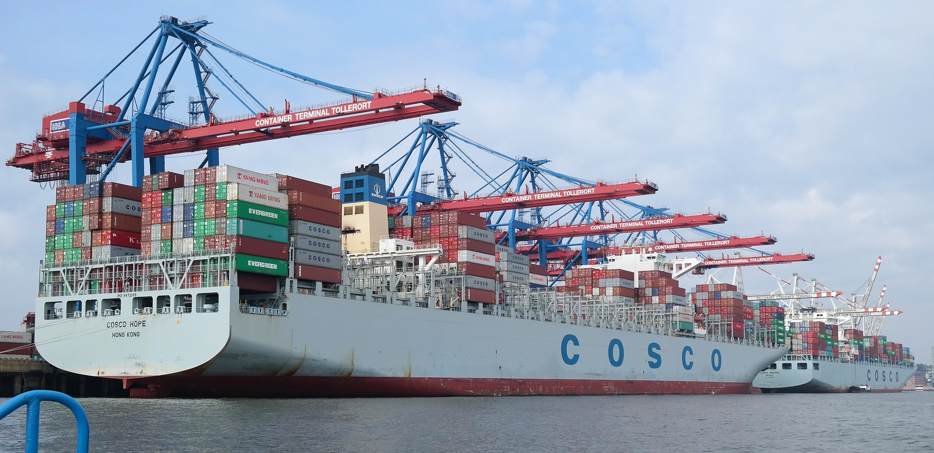 Container port and international export operations